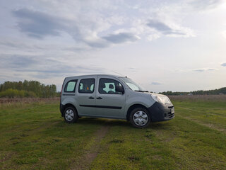 2010 Renault Kangoo II, серебристый, 750000 рублей, вид 1