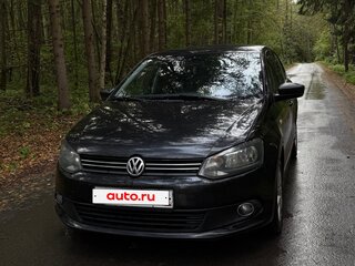 2012 Volkswagen Polo V, чёрный, 650000 рублей, вид 3