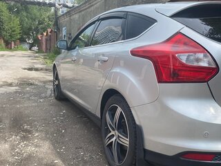 2011 Ford Focus III, серебристый, 720000 рублей, вид 4