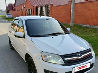 2012 Lada (ВАЗ) Granta I, белый, 400000 рублей, вид 4
