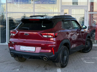 2021 Chevrolet TrailBlazer III, красный, 1629000 рублей, вид 2