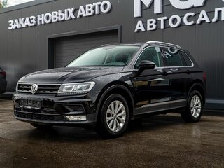 2017 Volkswagen Tiguan II, чёрный, 2479000 рублей, вид 1