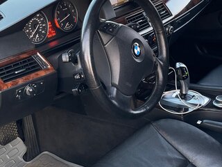 2008 BMW 5 серии 528xi V (E60/E61) Рестайлинг, серый, 1050000 рублей, вид 3