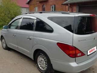 2011 SsangYong Rodius I Рестайлинг, серебристый, 1500000 рублей, вид 5