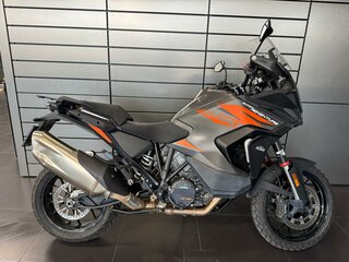 2022 KTM 1290 Super Adventure S, чёрный, 1440000 рублей, вид 1