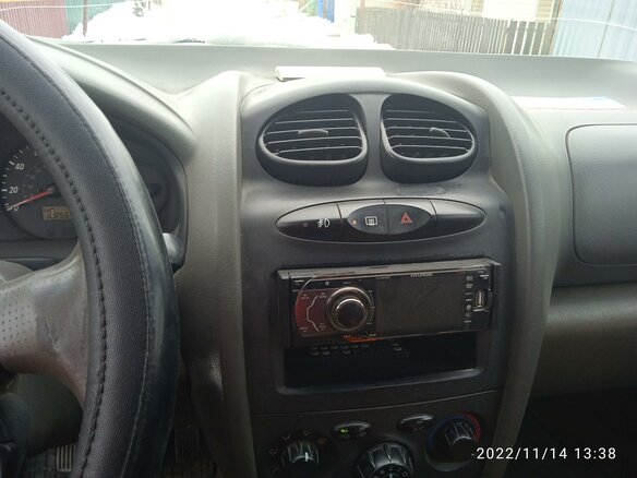 2001 Hyundai Santa Fe I, золотистый, 500000 рублей - вид 7