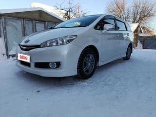 2012 Toyota Wish II Рестайлинг, белый, 1550000 рублей, вид 1