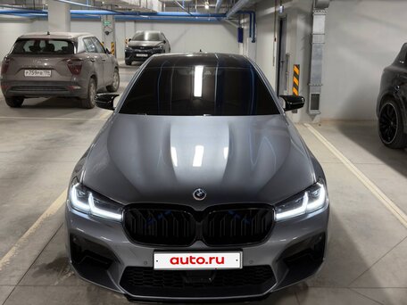 2016 BMW 5 серии 530d xDrive VII (G30/G31/G38), серый, 4599999 рублей, вид 2