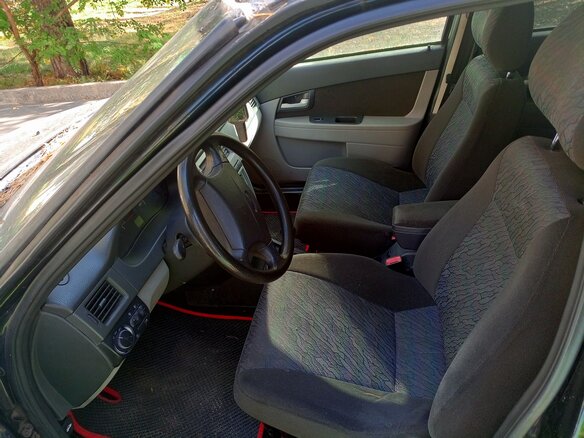 2008 Lada (ВАЗ) Priora I, зелёный, 250000 рублей - вид 3