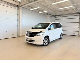 2010 Honda Freed I, белый, 1069000 рублей, вид 1