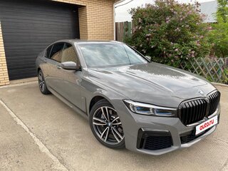 2022 BMW 7 серии 730d xDrive VI (G11/G12) Рестайлинг, серый, 9500000 рублей, вид 1