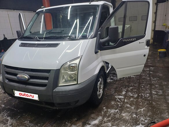2008 Ford Transit, белый, 1700000 рублей - вид 2