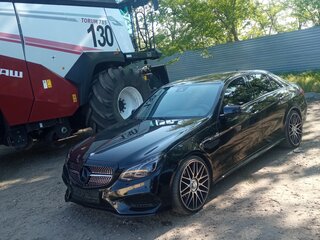 2013 Mercedes-Benz E-Класс 200 IV (W212, S212, C207) Рестайлинг, чёрный, 2300000 рублей, вид 1