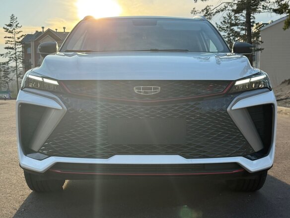 2023 Geely Coolray (Binyue Cool) I Рестайлинг, белый, 2310000 рублей