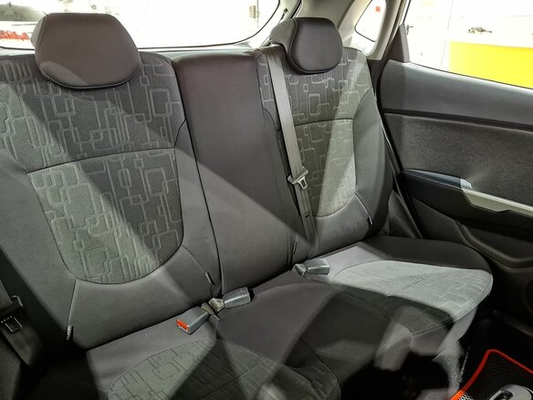 2014 Kia Rio 6-speed III, белый - вид 36