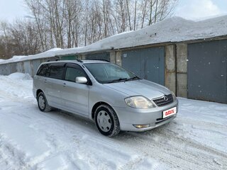 2001 Toyota Corolla Fielder IX (E120, E130), серый, 675000 рублей, вид 3