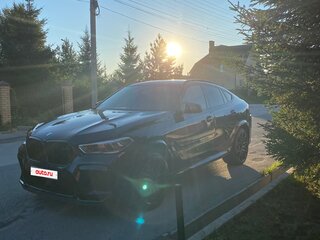 2020 BMW X6 M Competition III (F96), синий, 8400000 рублей, вид 2