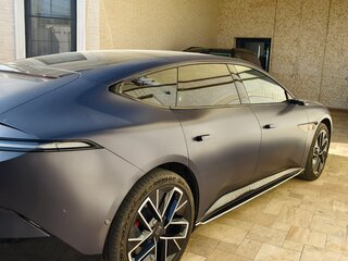 2024 Avatr 12, серый, 5900000 рублей, вид 3
