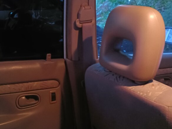 2001 Mazda Demio I (DW), белый, 120000 рублей - вид 11