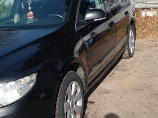 2010 Skoda Superb II, чёрный, 680000 рублей, вид 2