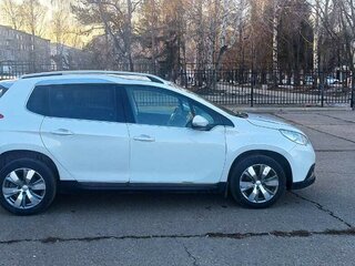 2014 Peugeot 2008 I, белый, 725000 рублей, вид 4