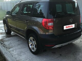 2010 Skoda Yeti I, коричневый, 680000 рублей, вид 4