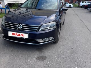 2011 Volkswagen Passat B7, синий, 665000 рублей, вид 2