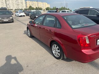 2010 Chevrolet Lacetti I, красный, 450000 рублей, вид 4