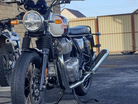 2024 Royal Enfield Interceptor 650, чёрный, 650000 рублей, вид 2