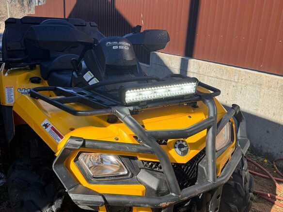 2011 BRP Can-Am Outlander MAX 650, жёлтый, 750000 рублей