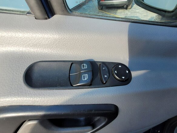 2015 Volkswagen Crafter, синий, 2190000 рублей - вид 6