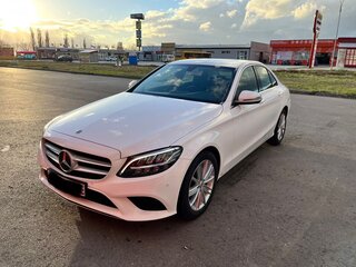 2019 Mercedes-Benz C-Класс 180 IV (W205) Рестайлинг, белый, 2700000 рублей, вид 3