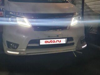 2015 Nissan Serena IV (C26), белый, 2000000 рублей, вид 3