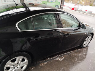 2008 Opel Insignia I, чёрный, 700000 рублей, вид 3