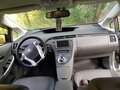 2010 Toyota Prius III (XW30), серебристый - вид 11
