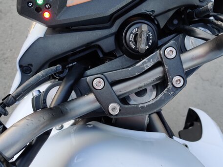 2009 Kawasaki ER-6N, белый, 430000 рублей, вид 2