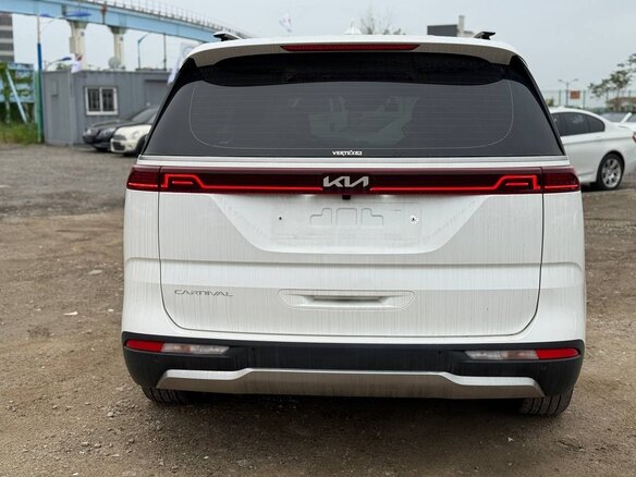 2021 Kia Carnival IV, белый, 5100000 рублей - вид 6