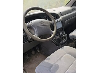 1999 Kia Carnival I, серебристый, 250000 рублей, вид 5