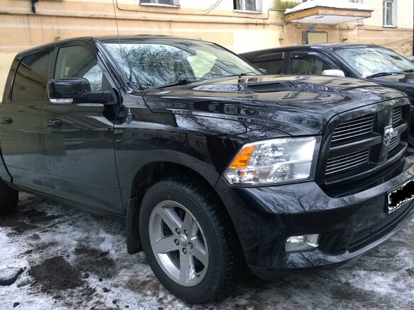 2011 Dodge RAM IV (DS/DJ), чёрный - вид 1