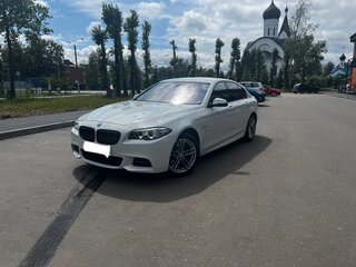 2015 BMW 5 серии 528i xDrive VI (F10/F11/F07) Рестайлинг, белый, 2334000 рублей, вид 3