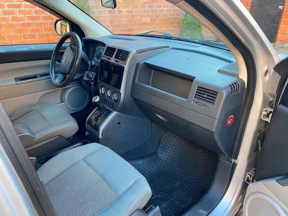 2006 Jeep Compass I, серый, 500000 рублей - вид 6