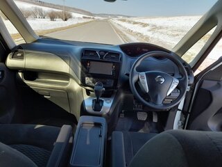 2016 Nissan Serena IV (C26), белый, 1620000 рублей, вид 3