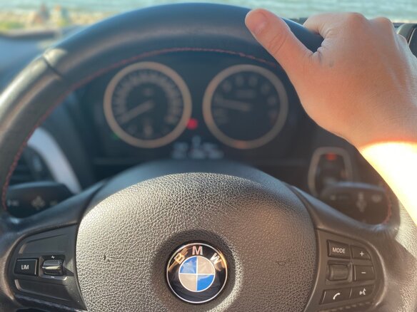 2012 BMW 1 серии 116i II (F20/F21), красный, 1340000 рублей - вид 13