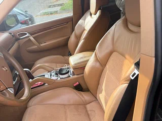 2008 Porsche Cayenne S I Рестайлинг (957), коричневый, 850000 рублей, вид 4