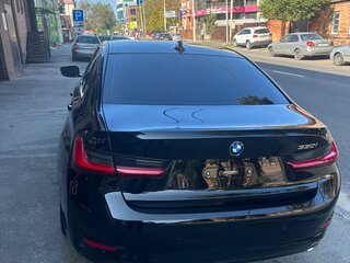 2019 BMW 3 серии 330i VII (G2x), чёрный, 3050000 рублей, вид 5