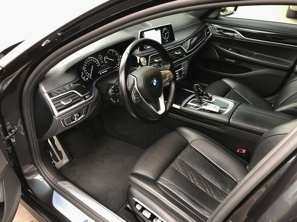 2016 BMW 7 серии 740d xDrive VI (G11/G12), серый - вид 11