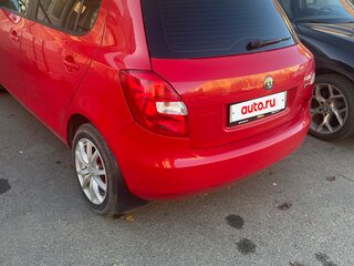 2013 Skoda Fabia II Рестайлинг, красный, 548000 рублей, вид 2