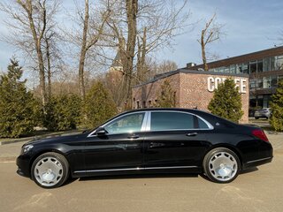 2015 Mercedes-Benz Maybach S-Класс 500 I (X222), чёрный, 5500000 рублей, вид 4