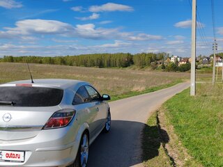 2010 Opel Astra GTC H Рестайлинг, серебристый, 350000 рублей, вид 5