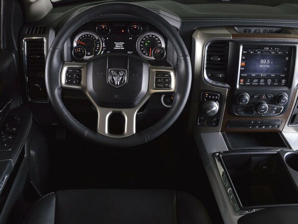 2013 Dodge RAM IV (DS/DJ), красный - вид 4